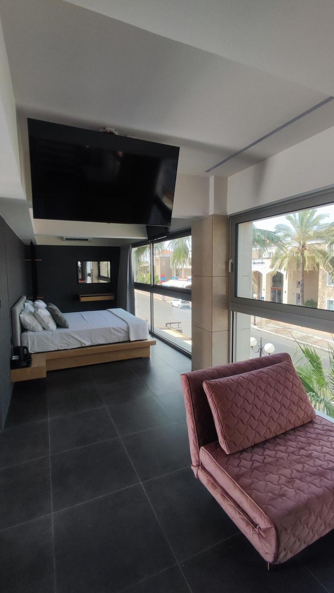 Summertime Signature Suites Aγία Μαρίνα Εξωτερικό φωτογραφία