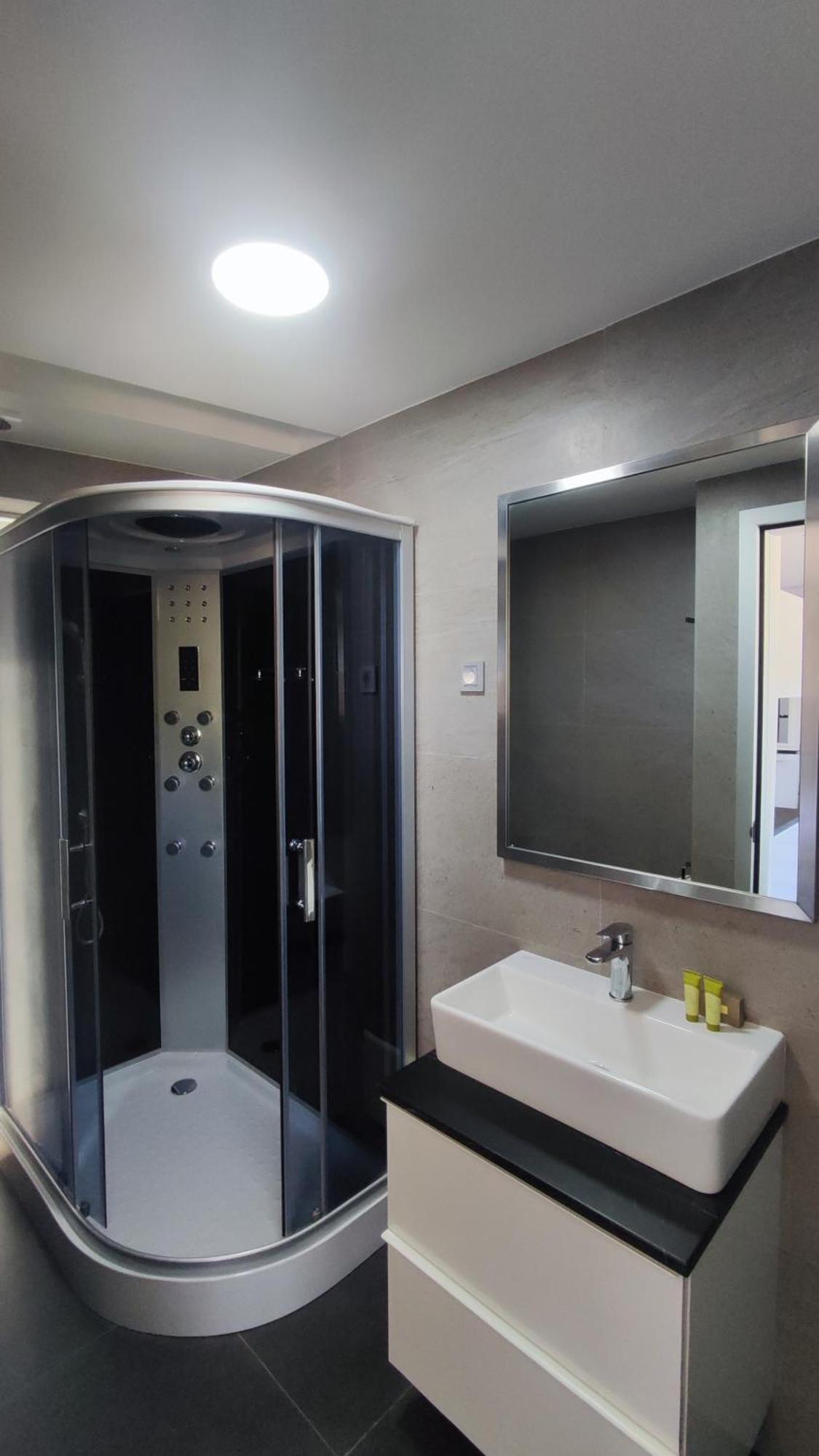 Summertime Signature Suites Aγία Μαρίνα Εξωτερικό φωτογραφία
